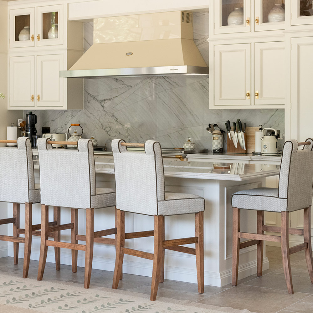 A photograph of a bespoke traditional English kitchen